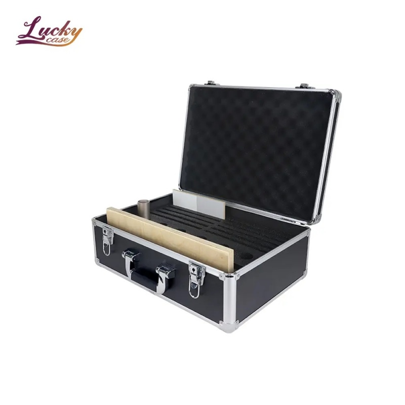https://www.luckycasefactory.com/blog/protecting-precision-instruments-a-scientific-guide-to-aluminum-case-cushioning-design/