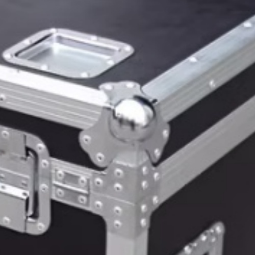 https://www.luckycasefactory.com/blog/invest-once-protect-for-years-the-power-of-high-quality-flight-case-hardware/