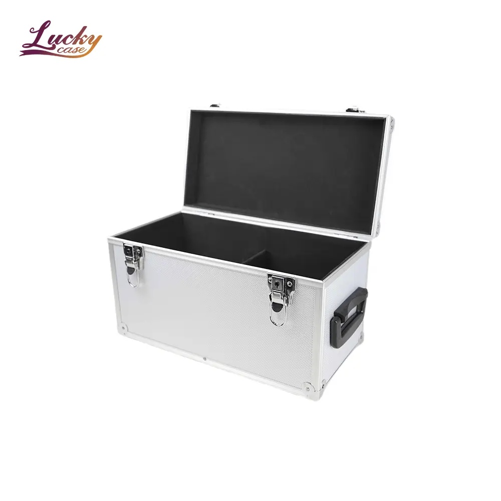 https://www.luckycasefactory.com/blog/vinyl-is-back-must-have-accessories-for-every-new-collector/