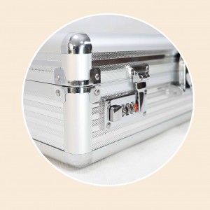 https://www.luckycasefactory.com/professional-aluminum-briefcase-for-tools-and-documents-product/