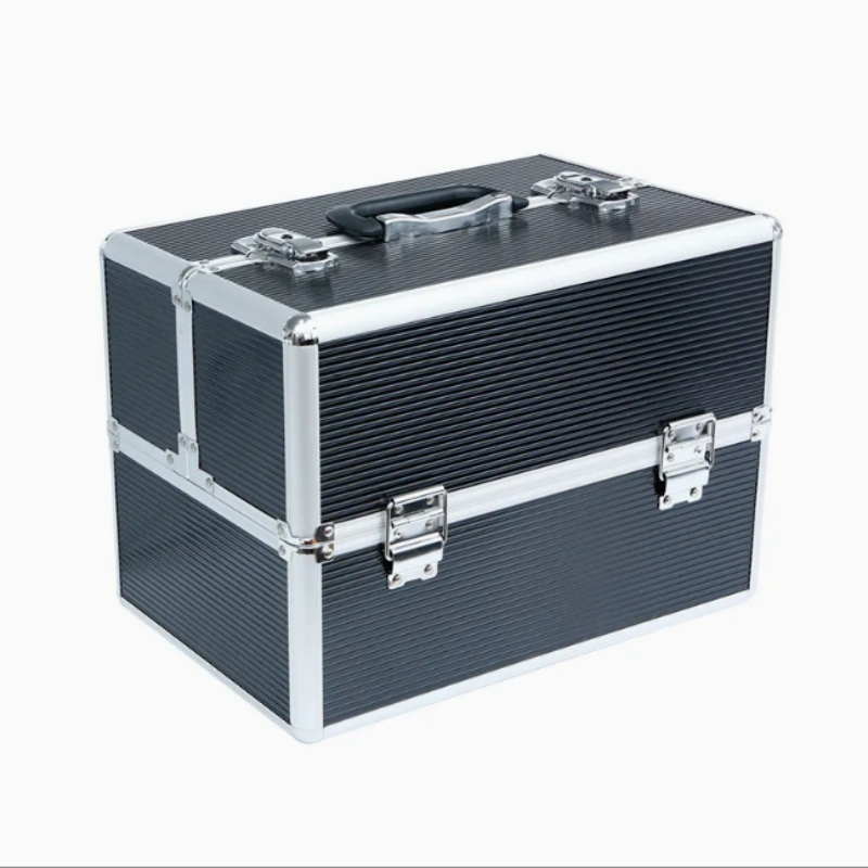https://www.luckycasefactory.com/blog/why-high-end-brands-are-recommending-aluminum-cases-for-cosmetic-kits/