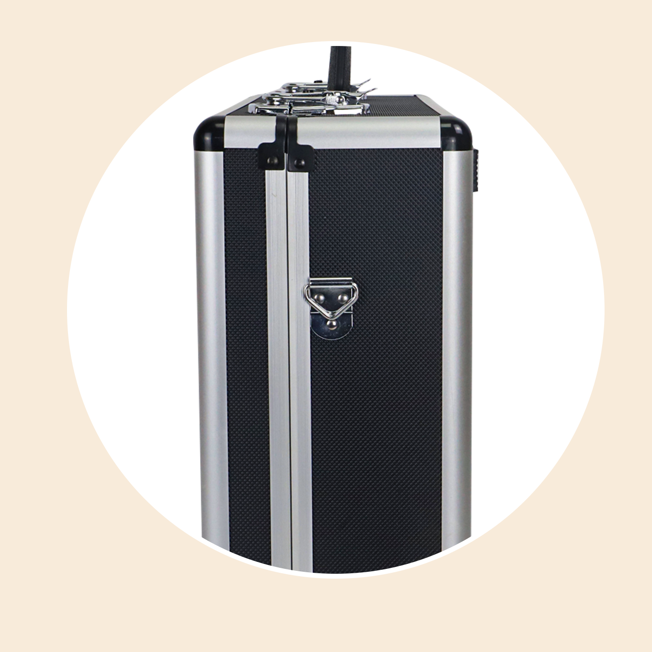 https://www.luckycasefactory.com/tool-case/
