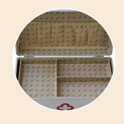 https://www.luckycasefactory.com/portable-aluminum-medical-case-medicine-storage-first-aid-box-product/