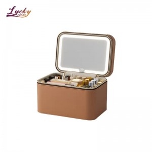 https://www.luckycasefactory.com/makeup-case-with-lights/