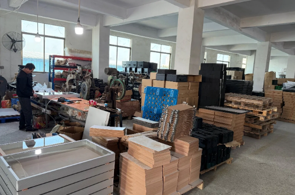 https://www.luckycasefactory.com/blog/best-aluminum-case-manufacturers-in-china-top-oemodm-factories/