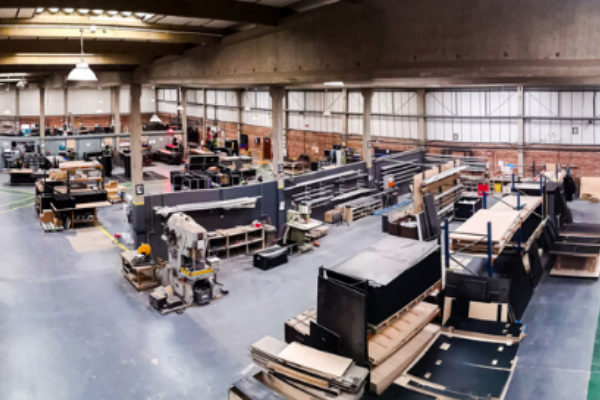 Discover top TV flight case manufacturers offering custom TV light case and LED plasma TV case solutions for AV equipment protection and transport.