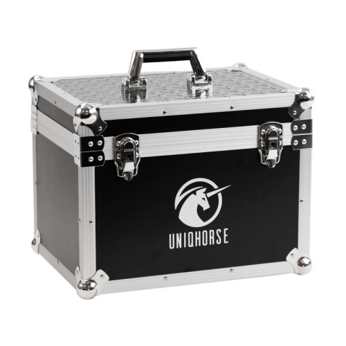 https://www.luckycasefactory.com/blog/top-custom-horse-grooming-case-manufacturers-in-2026/