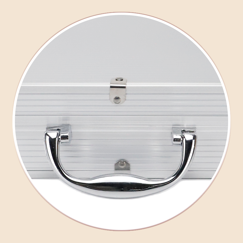 https://www.luckycasefactory.com/aluminum-bbq-case-tool-case-with-18-pcs-barbecue-tools-set-product/