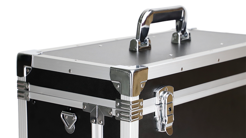 https://www.luckycasefactory.com/news/lucky-case-develops-custom-aluminum-case-for-high-value-industrial-equipment/