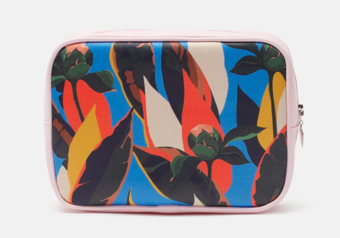 https://www.luckycasefactory.com/blog/top-5-custom-makeup-bag-manufacturers-compared-a-b2b-buyers-guide/