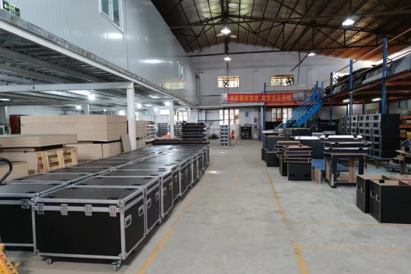 https://www.luckycasefactory.com/blog/top-10-tv-flight-case-manufacturers-in-china-in-2026/