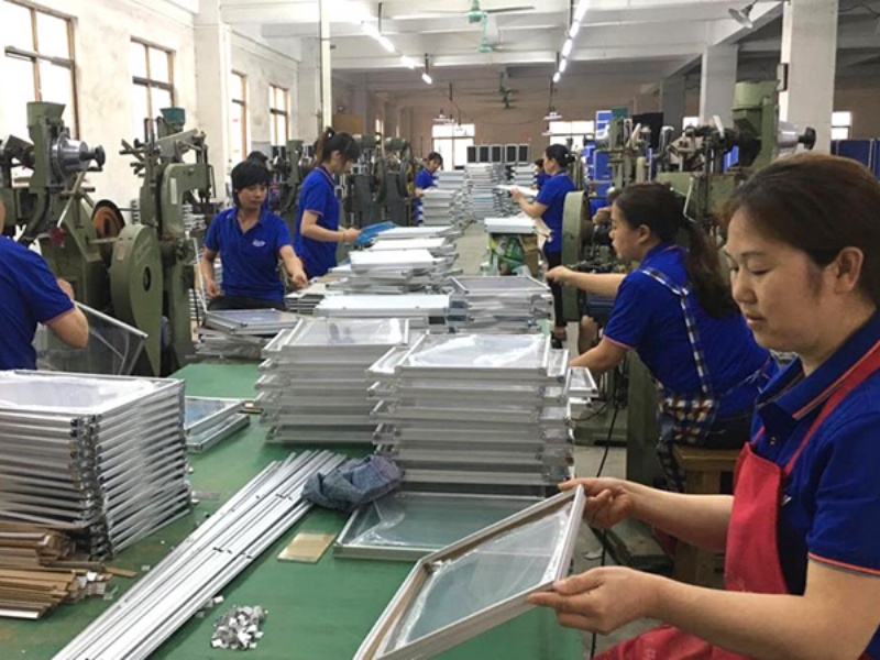 https://www.luckycasefactory.com/blog/aluminum-case-manufacturer-china-custom-equipment-protection-solutions-for-global-businesses/