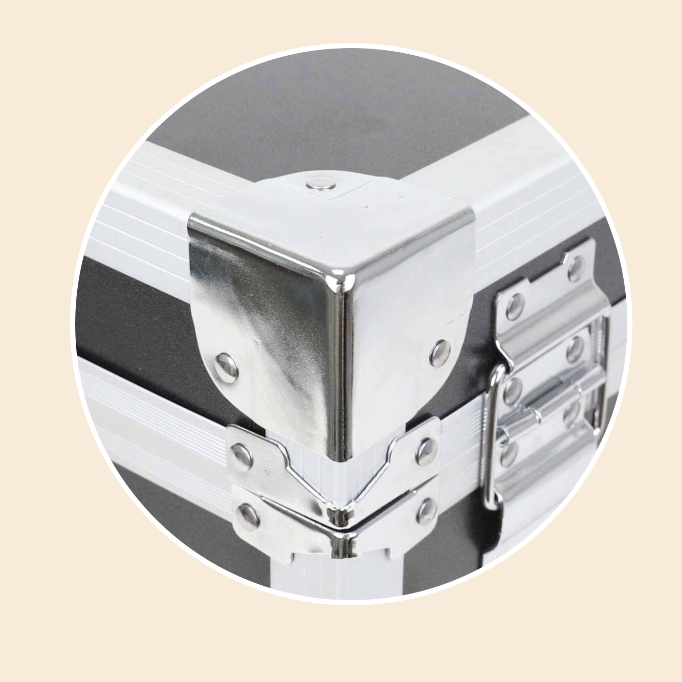 https://www.luckycasefactory.com/customizable-aluminum-tool-case-with-eva-foam-insert-product/