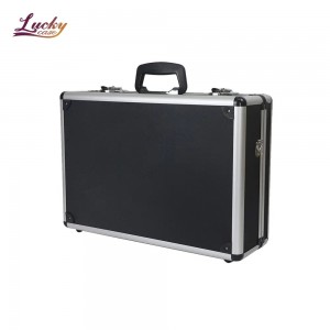https://www.luckycasefactory.com/blog/plastic-vs-aluminum-tool-cases-which-one-is-right-for-your-business/