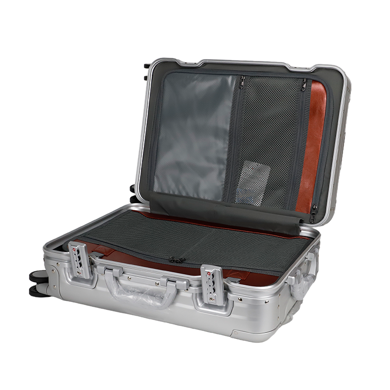 https://www.luckycasefactory.com/blog/aluminum-travel-case-and-suitcase-guide/