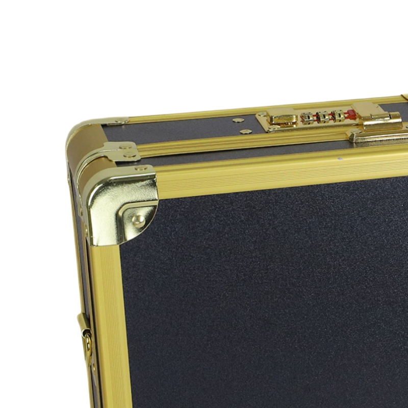 https://www.luckycasefactory.com/blog/a-complete-guide-to-common-aluminum-frame-types-for-aluminum-cases/