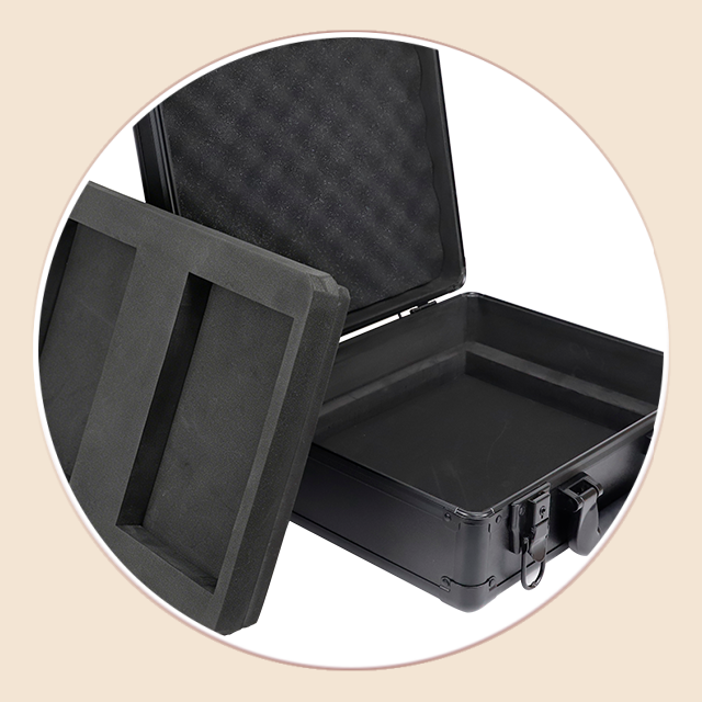 https://www.luckycasefactory.com/custom-aluminum-case-with-eva-foam-and-dual-layer-storage-for-clothes-gifts-product/