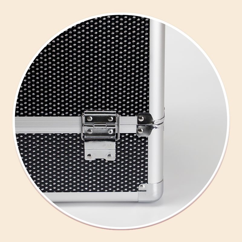 https://www.luckycasefactory.com/aluminum-makeup-case-cosmetic-case-with-tiered-trays-product/