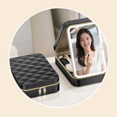 https://www.luckycasefactory.com/travel-makeup-bag-with-adjustable-led-mirror-product/