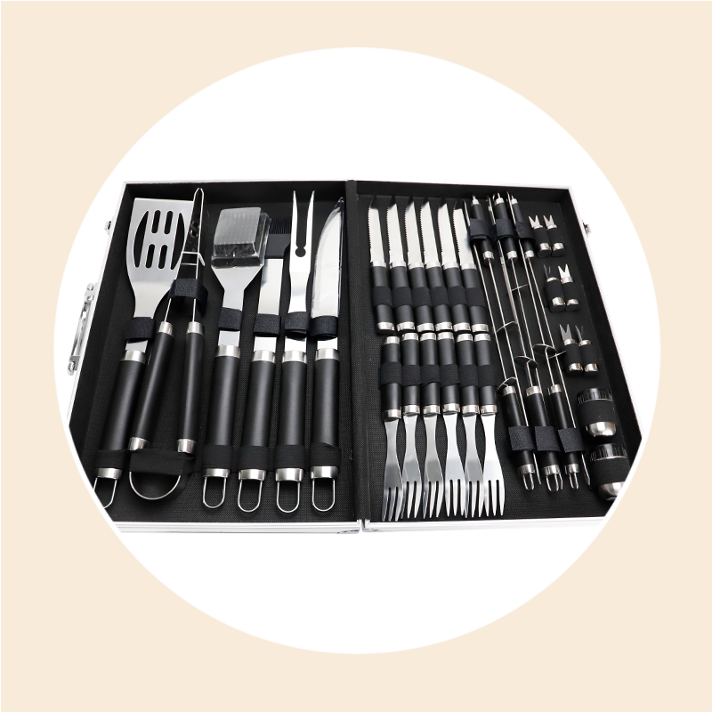 https://www.luckycasefactory.com/deluxe-aluminum-tool-case-with-26-pcs-stainless-steel-bbq-set-product/
