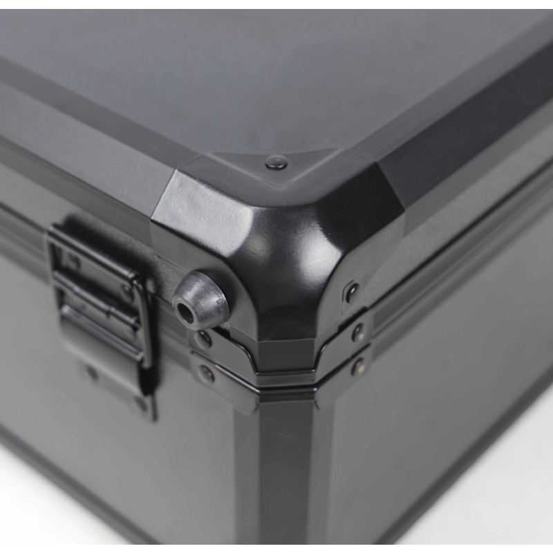 https://www.luckycasefactory.com/blog/a-complete-guide-to-common-aluminum-frame-types-for-aluminum-cases/