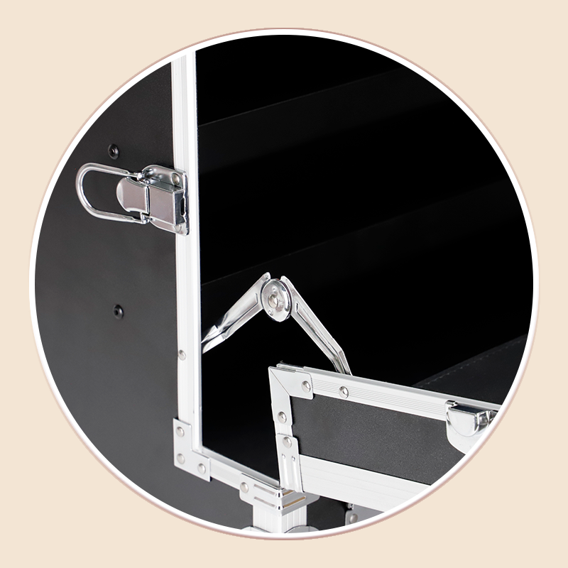 https://www.luckycasefactory.com/heavy-duty-aluminum-instrument-case-precision-testing-instruments-product/