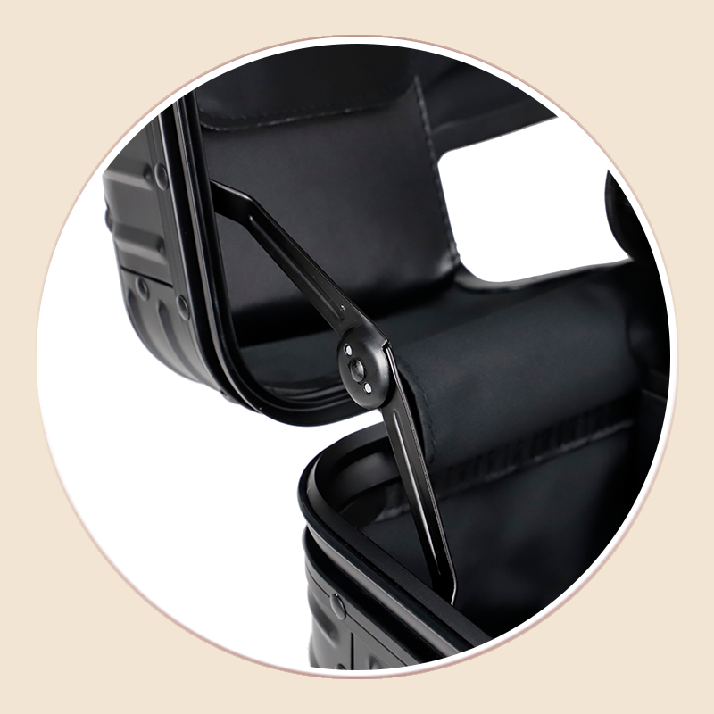 https://www.luckycasefactory.com/black-magnesium-aluminum-alloy-luggage-with-trolley-product/