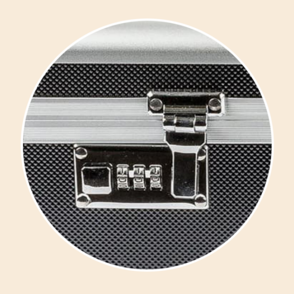 https://www.luckycasefactory.com/customizable-aluminum-case-storage-case-with-diy-foam-product/