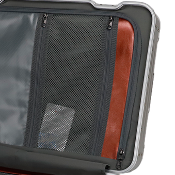 https://www.luckycasefactory.com/blog/aluminum-travel-case-and-suitcase-guide/