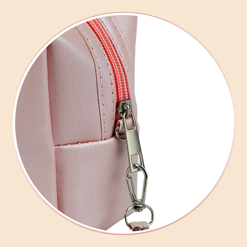 https://www.luckycasefactory.com/compact-and-portable-pink-pu-cosmetic-bag-with-premium-pu-exterior-and-polyester-lining-product/