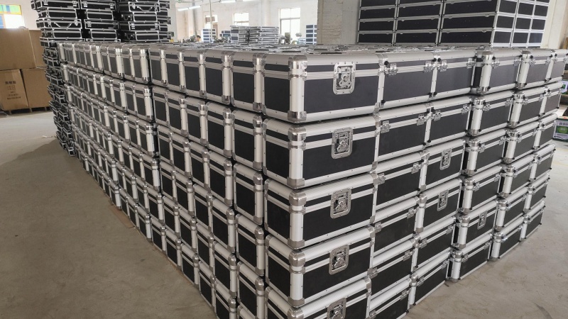 https://www.luckycasefactory.com/about-us/