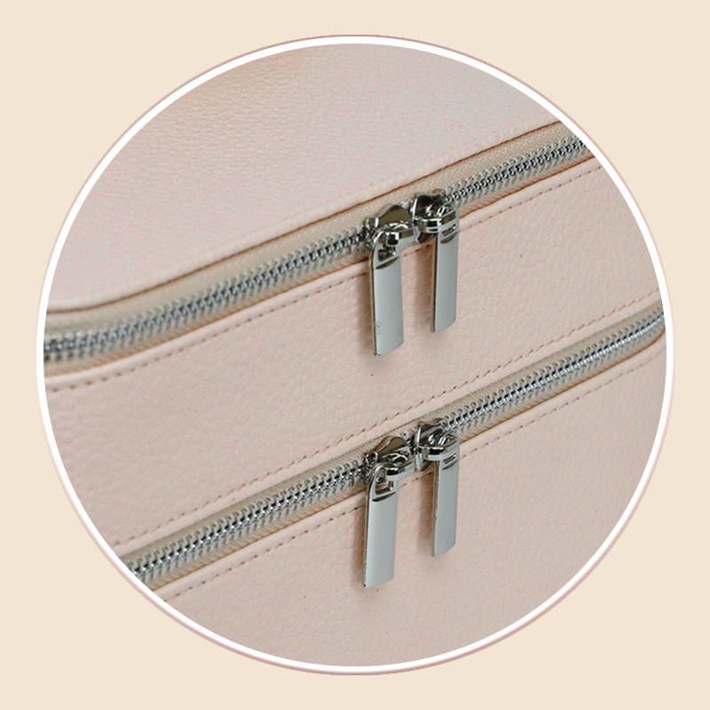 https://www.luckycasefactory.com/pink-double-layer-pu-cosmetic-bag-with-waterproof-leather-lining-product/