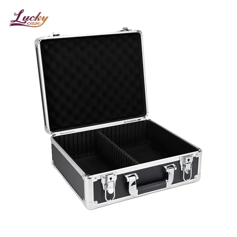 https://www.luckycasefactory.com/blog/custom-aluminum-case-vs-plastic-case-which-solution-delivers-better-equipment-protection/