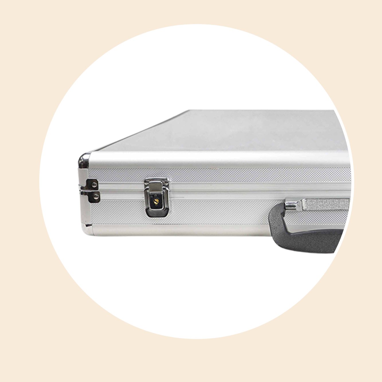 https://www.luckycasefactory.com/aluminum-case-acrylic-display-case-for-sports-card-protection-product/