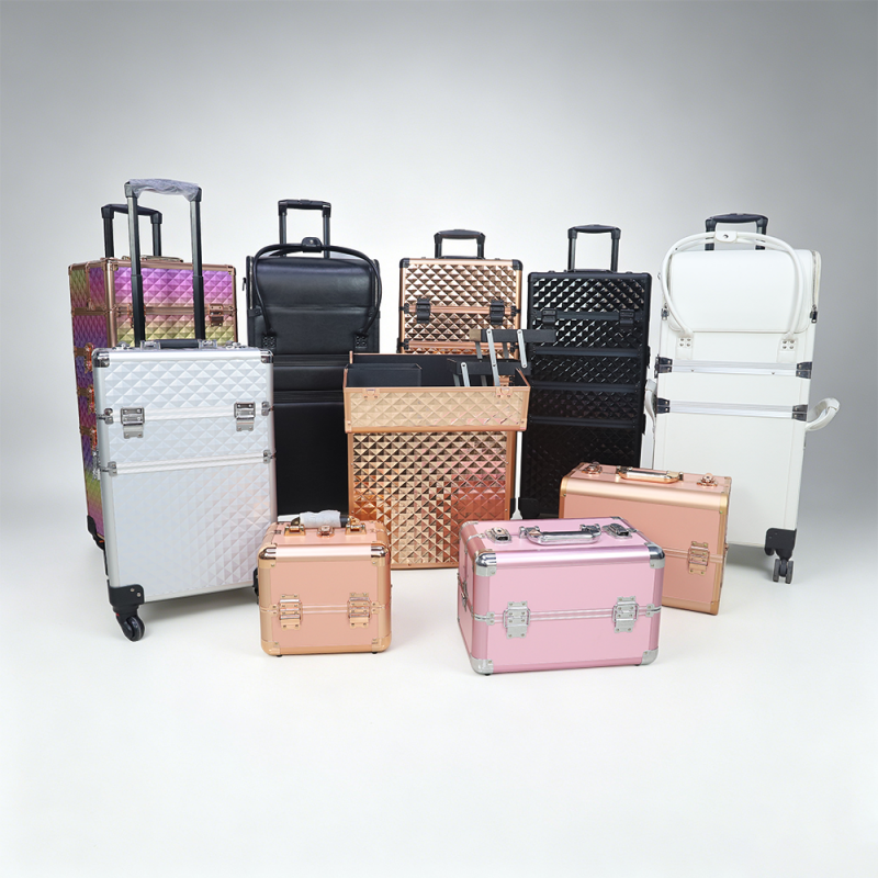 https://www.luckycasefactory.com/blog/how-to-choose-the-right-makeup-case-7-key-factors-before-you-buy/