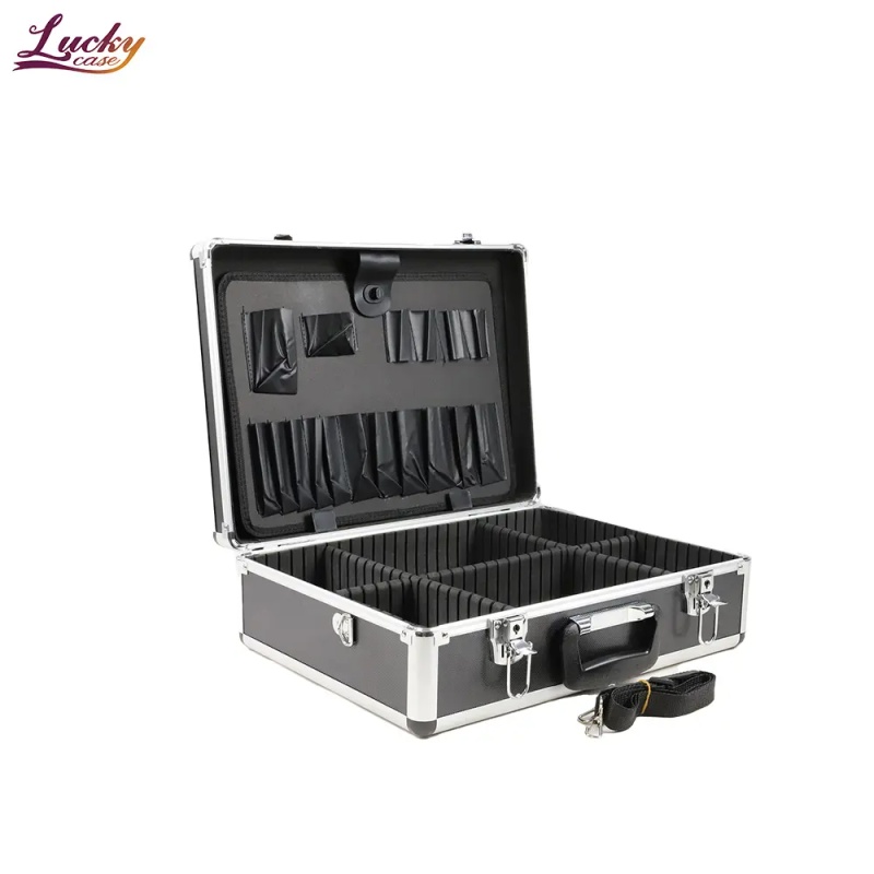 https://www.luckycasefactory.com/blog/top-5-business-advantages-of-customized-tool-cases-for-professional-equipment-protection/