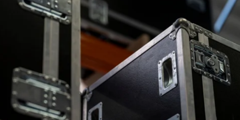https://www.luckycasefactory.com/blog/what-are-the-signs-of-a-quality-flight-case-manufacturer/