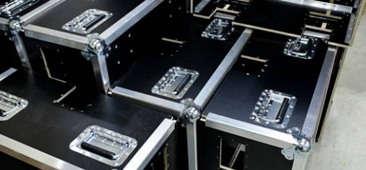 https://www.luckycasefactory.com/blog/flight-case-sourcing-guide-how-to-choose-a-custom-flight-case-manufacturer/